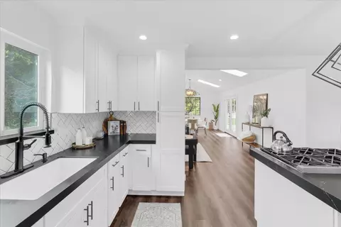 Kitchen - 7183 Tustin Rd, Salinas, CA 93907 photo 4 of 4