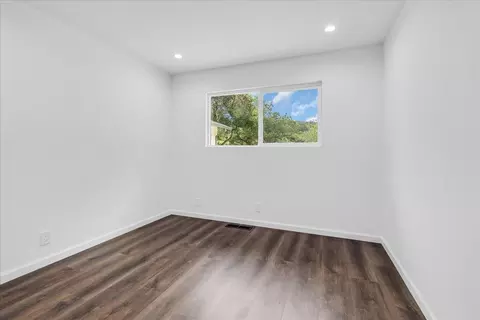 Bedroom - 7183 Tustin Rd, Salinas, CA 93907 photo 5 of 6