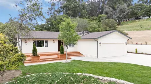 Exterior - 7183 Tustin Rd, Salinas, CA 93907 photo 8 of 13