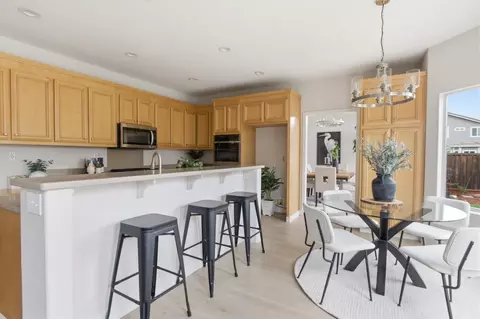Kitchen - 9358 Lone Deer Way, Gilroy, CA 95020 photo 3 of 3