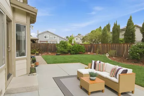 Exterior - 9358 Lone Deer Way, Gilroy, CA 95020 photo 6 of 7