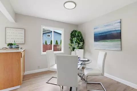 Dining - 1024 Rio Vista Dr, Pacifica, CA 94044 photo 1 of 4