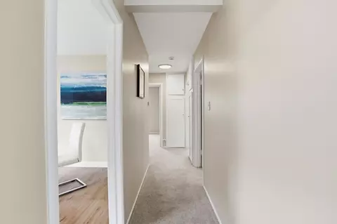 Entry Way - 1024 Rio Vista Dr, Pacifica, CA 94044 photo 2 of 3