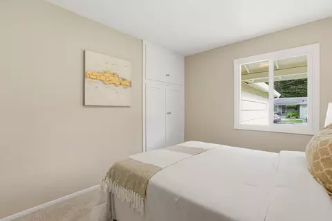Bedroom - 1024 Rio Vista Dr, Pacifica, CA 94044 photo 2 of 9
