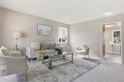 Living - 1024 Rio Vista Dr, Pacifica, CA 94044 photo 1 of 4