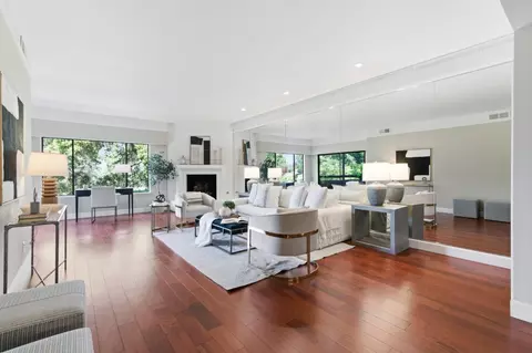 1280 Sharon Park Dr 27, Menlo Park, CA 94025