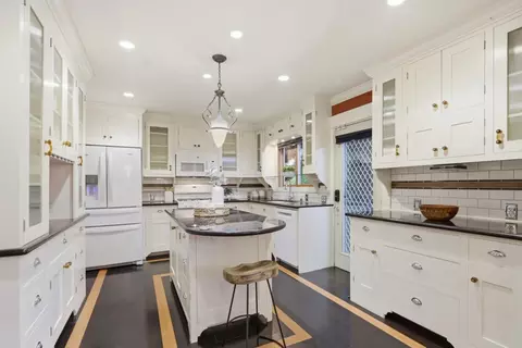 Kitchen - 357 S 16th St, San Jose, CA 95112 photo 2 of 6