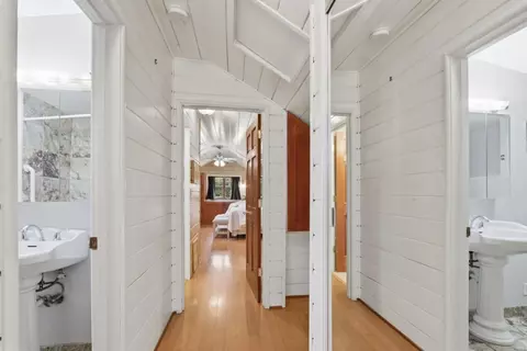 Entry Way - 357 S 16th St, San Jose, CA 95112 photo 3 of 4
