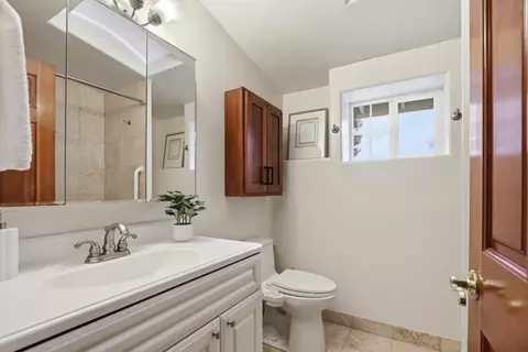 Bath - 357 S 16th St, San Jose, CA 95112 photo 1 of 7