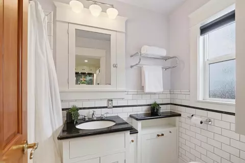 Bath - 357 S 16th St, San Jose, CA 95112 photo 5 of 7