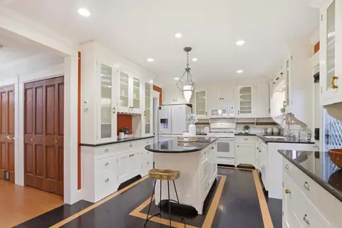 Kitchen - 357 S 16th St, San Jose, CA 95112 photo 1 of 6