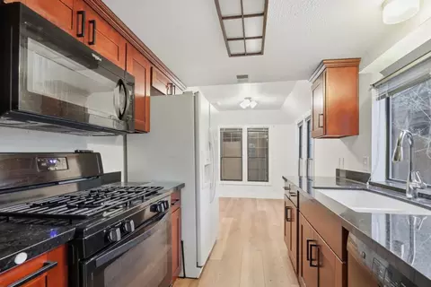 Kitchen - 357 S 16th St, San Jose, CA 95112 photo 6 of 6