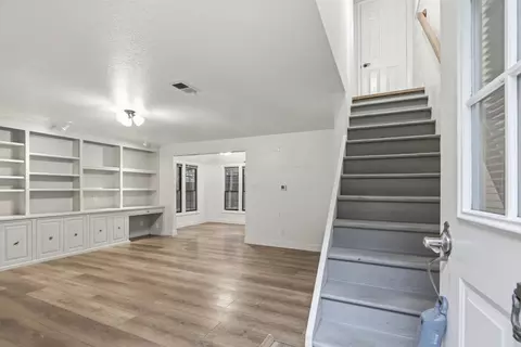 Living - 357 S 16th St, San Jose, CA 95112 photo 3 of 6