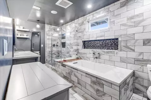570 Casanova Ave, Monterey, CA 93940