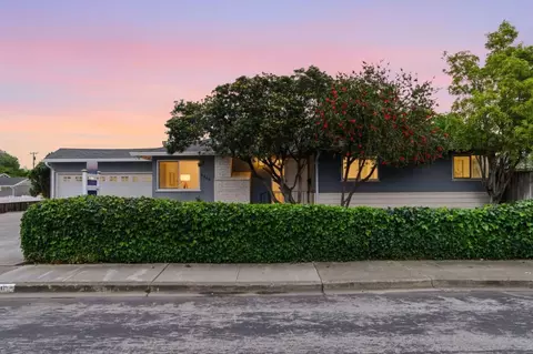 3240 Santa Maria Ave, Santa Clara, CA 95051