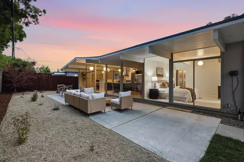 625 W Remington Dr, Sunnyvale, CA 94087