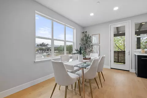 Dining - 236 Market St, Milpitas, CA 95035 photo 2 of 3