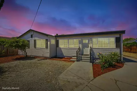 2383 Menalto Ave, East Palo Alto, CA 94303