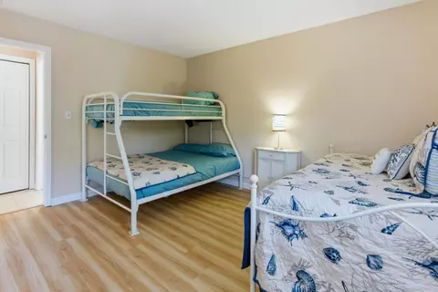 Bedroom - 101 Shell Dr #112, Watsonville, CA 95076 photo 5 of 6