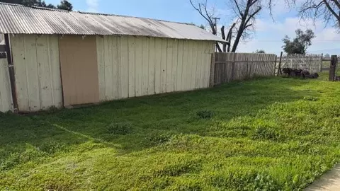 Exterior - 8340 Mcclure Ave, Gerber, CA 96035 photo 10 of 13