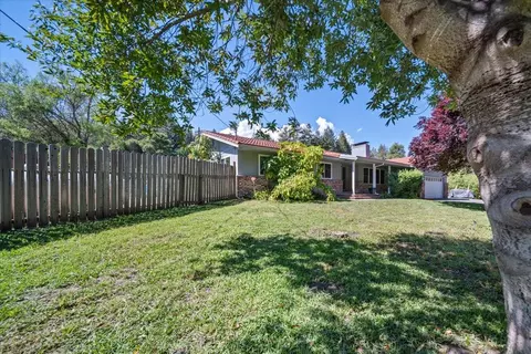 5599 Branciforte Dr, Santa Cruz, CA 95065