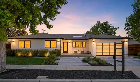 1073 Celilo Dr, Sunnyvale, CA 94087