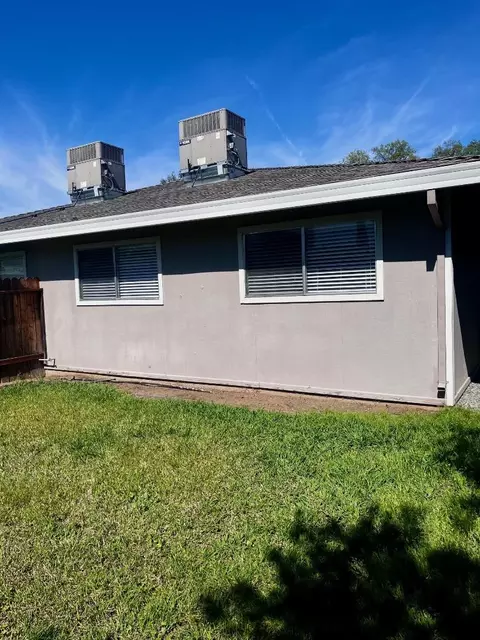 Exterior - 5908 Bourbon Dr, Carmichael, CA 95608 photo 7 of 7