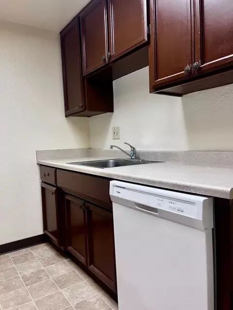 Kitchen - 5908 Bourbon Dr, Carmichael, CA 95608 photo 2 of 3