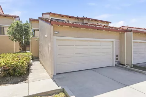 Exterior - 37723 Cedar Blvd, Newark, CA 94560 photo 4 of 5