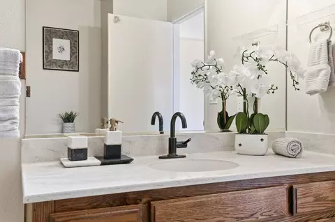 Bath - 37723 Cedar Blvd, Newark, CA 94560 photo 3 of 3