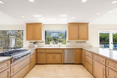 Kitchen - 321 Pine Forest Dr, Aptos, CA 95003 photo 2 of 9