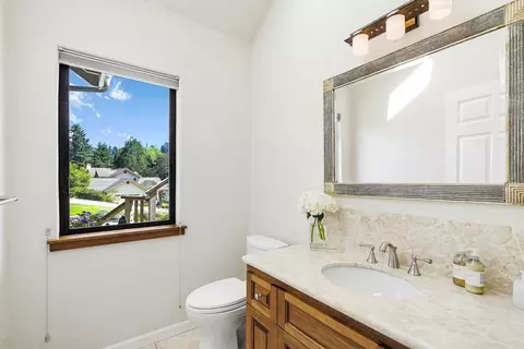 Bath - 321 Pine Forest Dr, Aptos, CA 95003 photo 4 of 5