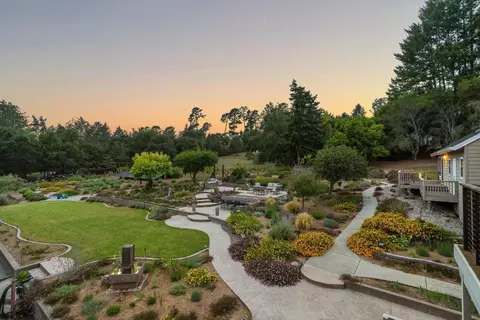 Exterior - 321 Pine Forest Dr, Aptos, CA 95003 photo 2 of 17