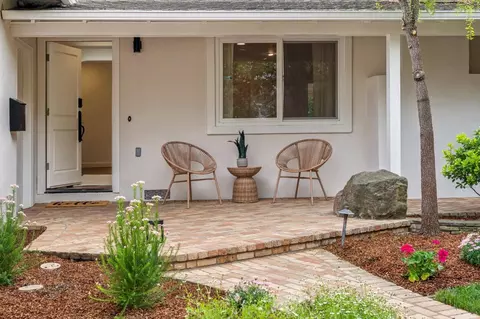 1430 Channing Ave, Palo Alto, CA 94301