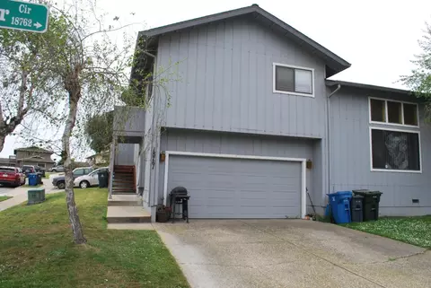 Exterior - 18761 Eisenhower St, Salinas, CA 93906 photo 3 of 5