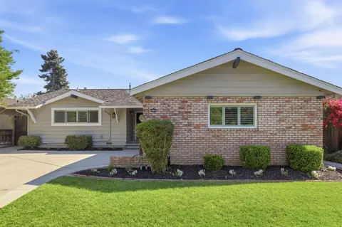 2524 Malaga Dr, San Jose, CA 95125