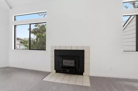 Living - 2621 Willowbrook Ln 110, Aptos, CA 95003 photo 5 of 9