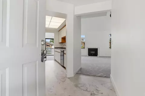 Entry Way - 2621 Willowbrook Ln 110, Aptos, CA 95003 photo 1 of 1