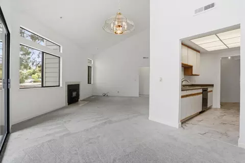 Living - 2621 Willowbrook Ln 110, Aptos, CA 95003 photo 6 of 9