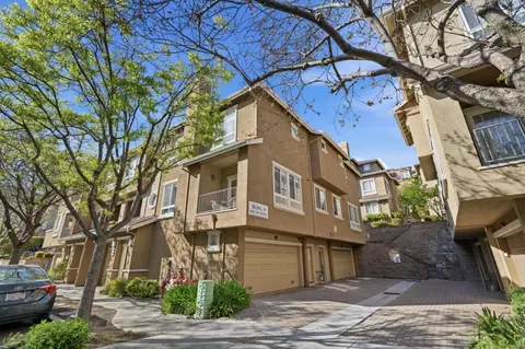 527 Marble Arch Ave, San Jose, CA 95136