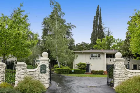 600 Pennsylvania Ave 1, Los Gatos, CA 95030