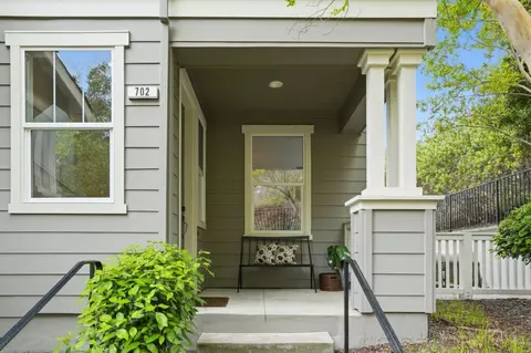 700 Live Oak Way 702, Belmont, CA 94002
