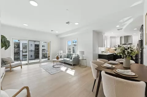 560 El Camino Real 201, San Carlos, CA 94070