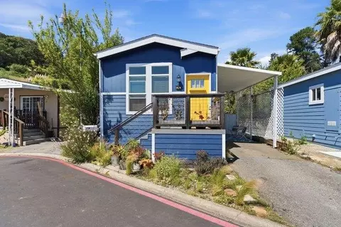 999 Old San Jose Rd 20, Soquel, CA 95073