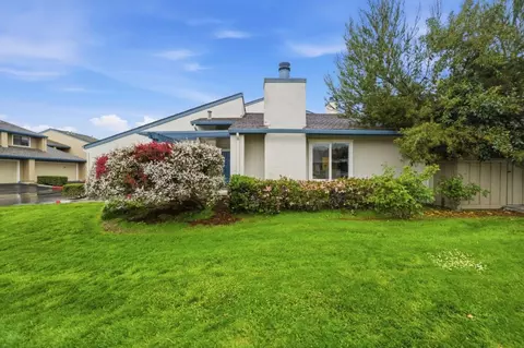 902 Virgo Ln, Foster City, CA 94404