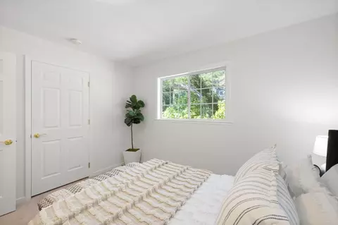 Bedroom - 2 Corte Camellia, Millbrae, CA 94030 photo 6 of 7