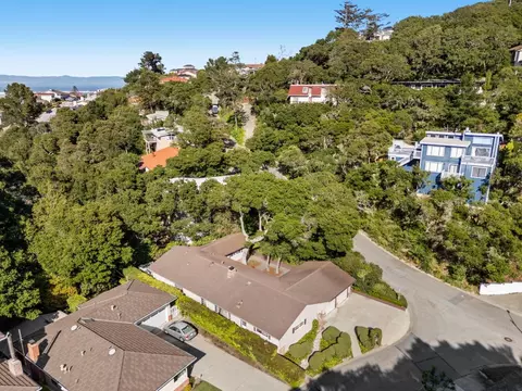 View/Area - 2 Corte Camellia, Millbrae, CA 94030 photo 7 of 7