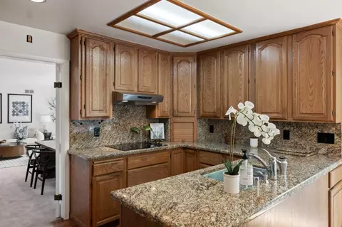 Kitchen - 2 Corte Camellia, Millbrae, CA 94030 photo 2 of 5