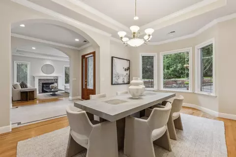 Dining - 140 Ridgeway Rd, Woodside, CA 94062 photo 2 of 2