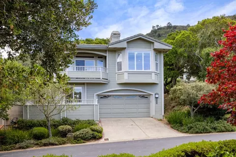 10456 Fairway Ln, Carmel, CA 93923